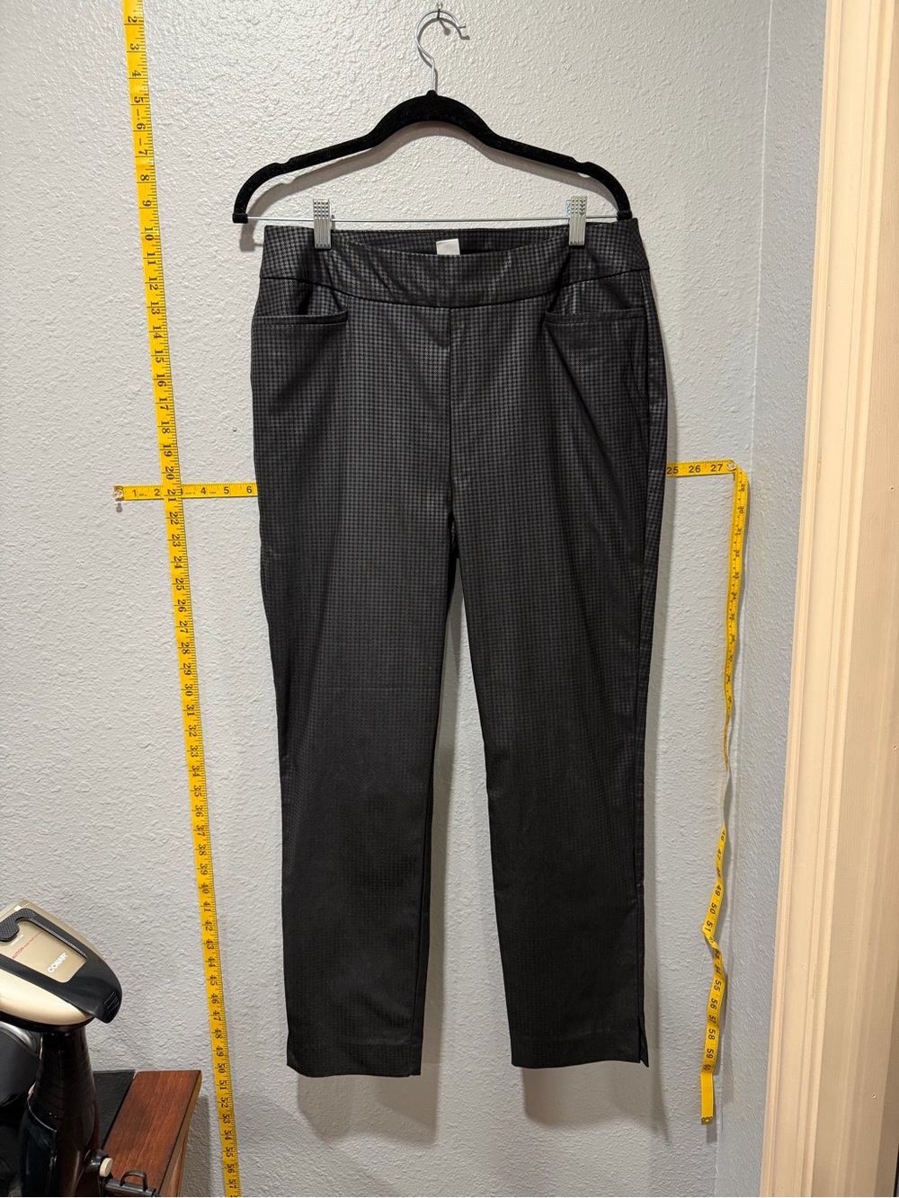 Chico's 1.5R Black & Gray Houndstooth Slim Ankle Pants Size 10R